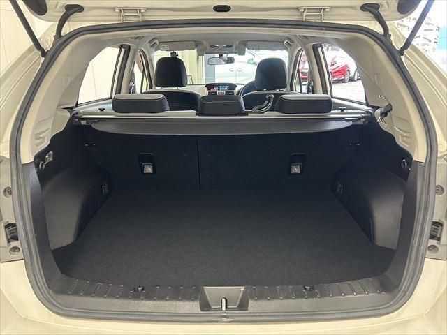 Subaru XV HYBRID 2013-10 187075-23