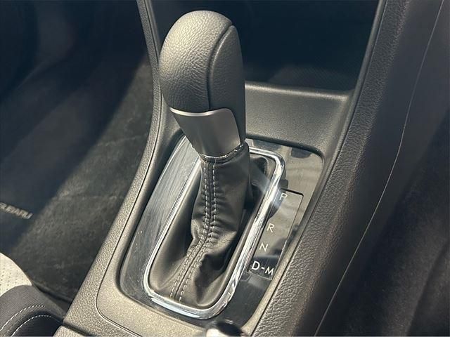 Subaru XV HYBRID 2013-10 187075-25