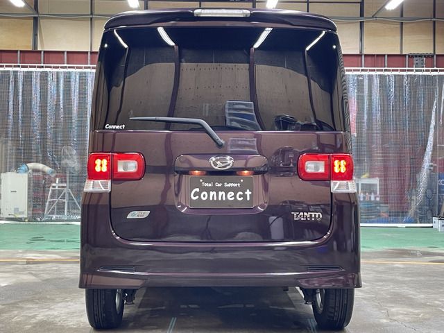 Daihatsu TANTO 2012-11 21584-5