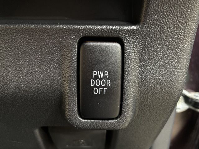 Daihatsu TANTO 2012-11 21584-15