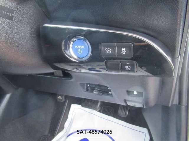Toyota PRIUS 2018-03 373803-11