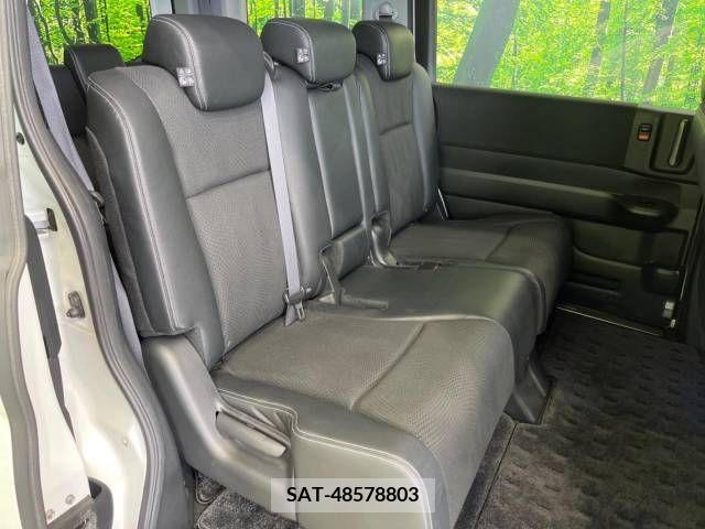 Honda e 2012-06 254237-10