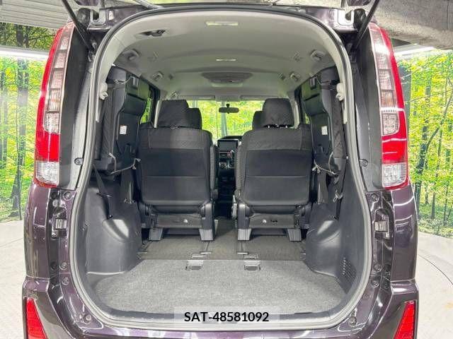 Toyota NOAH 2014-04 205496-11