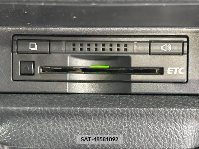 Toyota NOAH 2014-04 205496-8