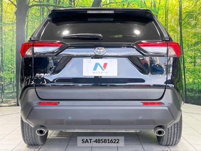 Toyota RAV4 2023-04 245421-15
