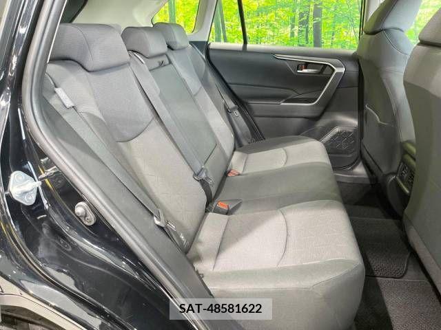 Toyota RAV4 2023-04 245421-9