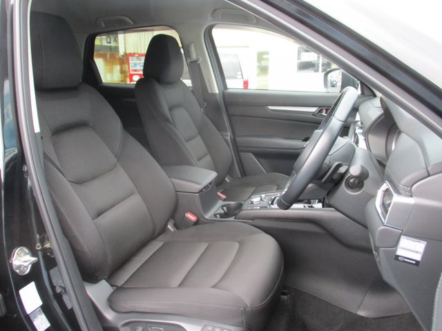 Mazda CX-5 2020-04 1476-10