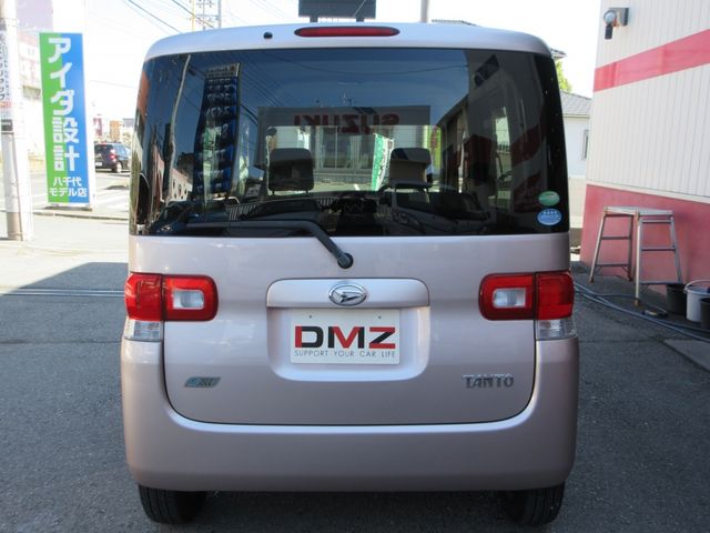 Daihatsu TANTO 2013-02 10569-3