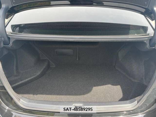 Lexus HS 2013-06 275729-10