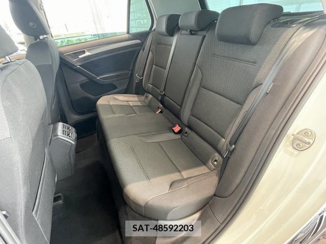 VolksWagen GOLF 2019-09 373793-16
