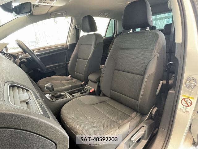 VolksWagen GOLF 2019-09 373793-15
