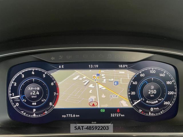 VolksWagen GOLF 2019-09 373793-19