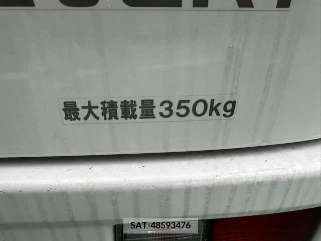 Suzuki EVERY 2023-06 374211-7