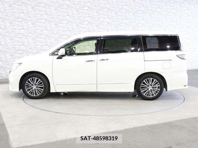 Nissan ELGRAND 2019-05 359725-10