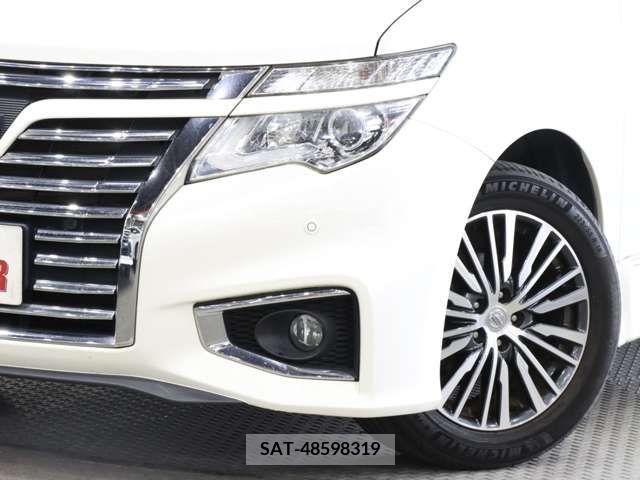 Nissan ELGRAND 2019-05 359725-15
