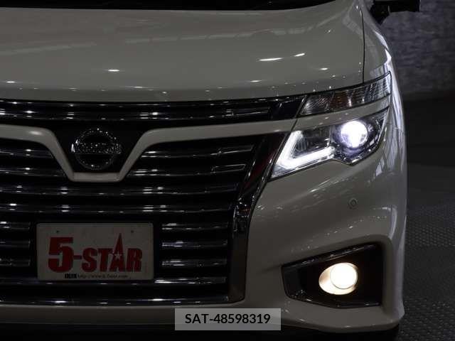 Nissan ELGRAND 2019-05 359725-13