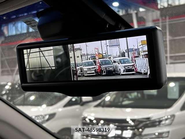Nissan ELGRAND 2019-05 359725-4