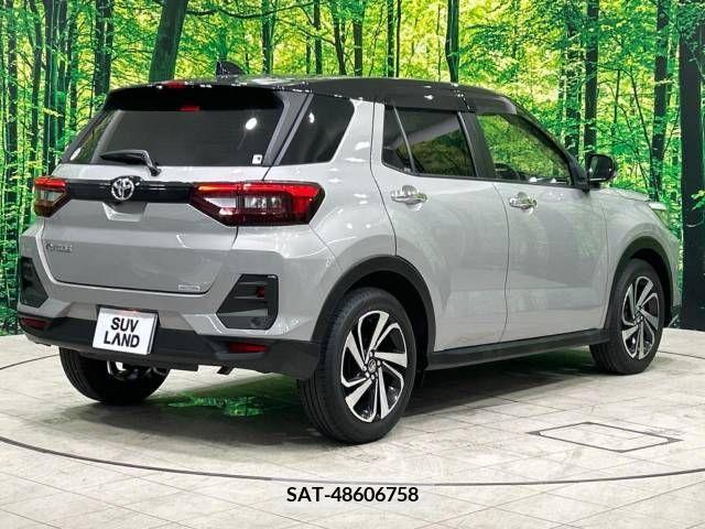 Toyota RAIZE 2022-08 354617-17
