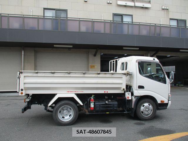 Hino DUTRO 2012-09 200309-14