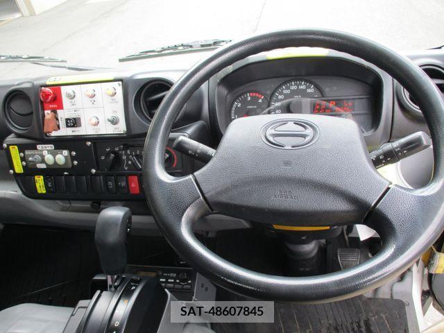 Hino DUTRO 2012-09 200309-16