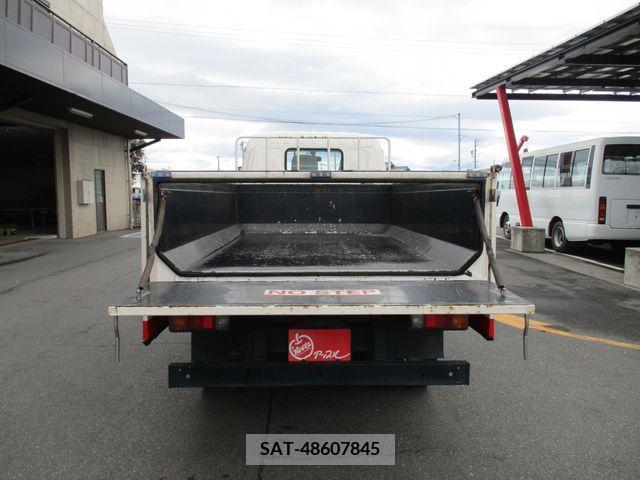 Hino DUTRO 2012-09 200309-8