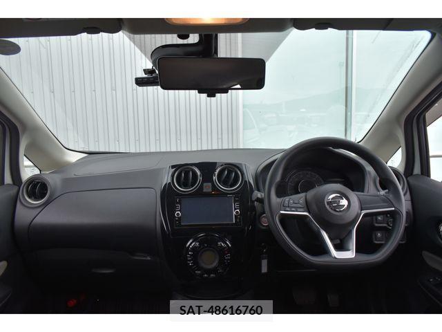 Nissan NOTE 2017-05 305384-2