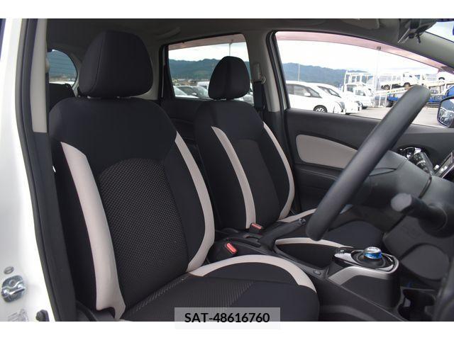 Nissan NOTE 2017-05 305384-12
