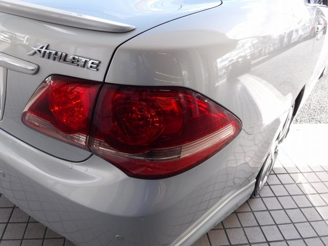 Toyota CROWN SEDAN 2008-10 187969-4