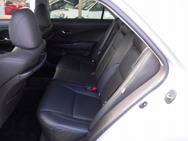 Toyota CROWN SEDAN 2008-10 187969-17