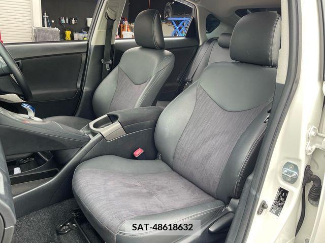 Toyota PRIUS 2012-02 338981-9
