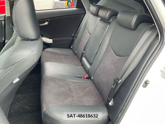 Toyota PRIUS 2012-02 338981-11