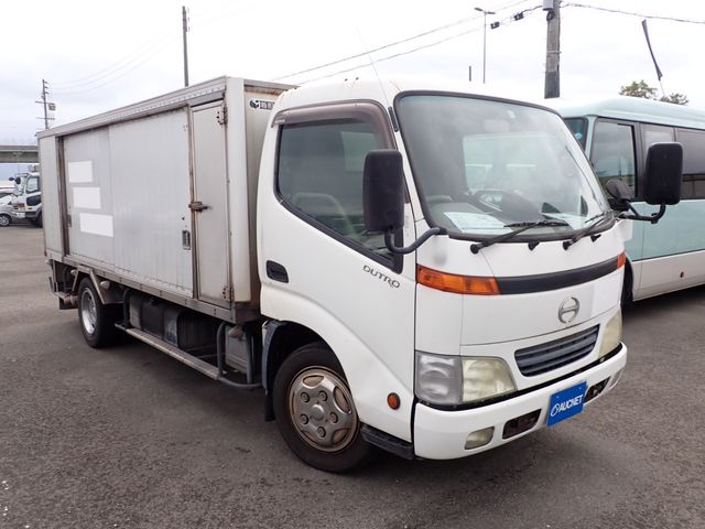 Hino DUTRO 2001-10 183131-0