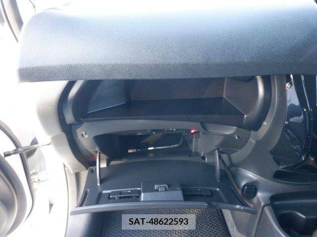 Nissan NOTE 2020-06 200354-24