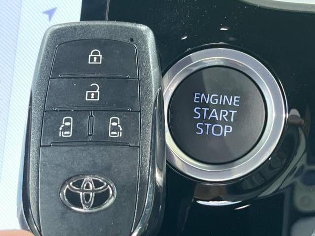 Toyota VOXY 2023-03 193000-7