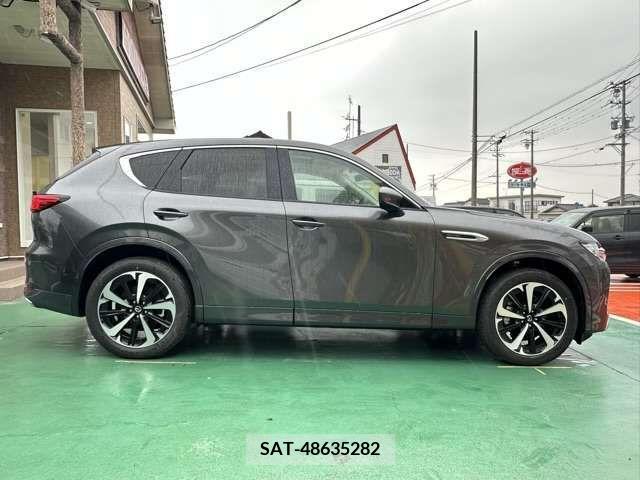 Mazda CX-60 2022-09 266522-3
