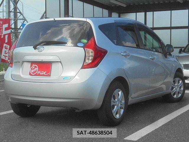 Nissan NOTE 2012-11 347543-4