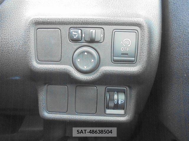 Nissan NOTE 2012-11 347543-21