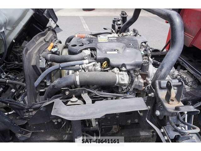 Mazda TITAN 2017-03 200833-12