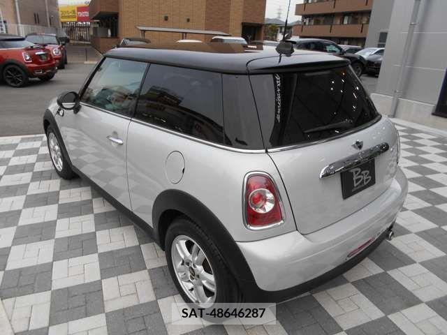 Bmw MINI 2013-05 206992-6