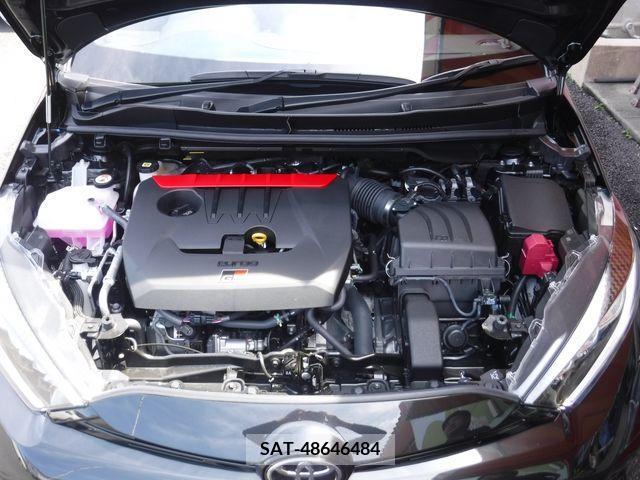 Toyota YARIS 2024-03 391093-29
