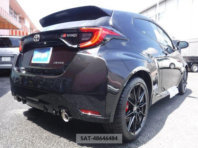 Toyota YARIS 2024-03 391093-7