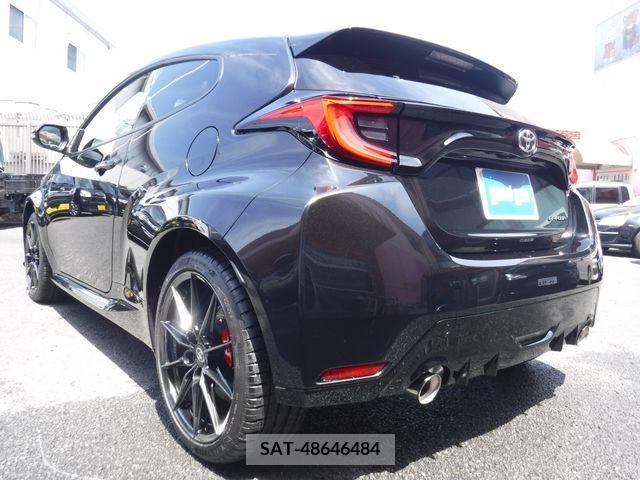 Toyota YARIS 2024-03 391093-5