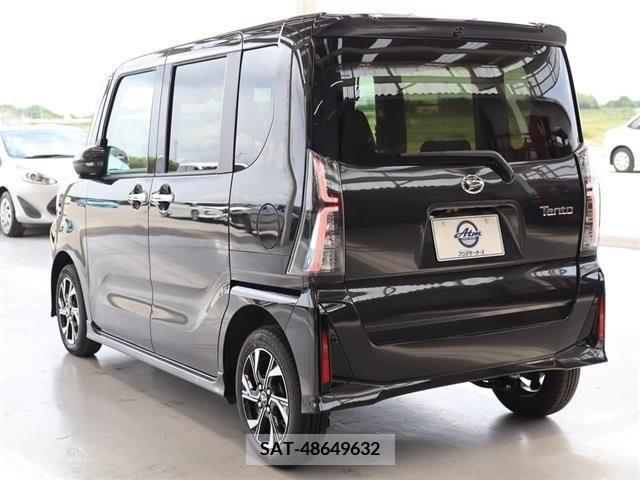 Daihatsu TANTO 2023-10 287081-21