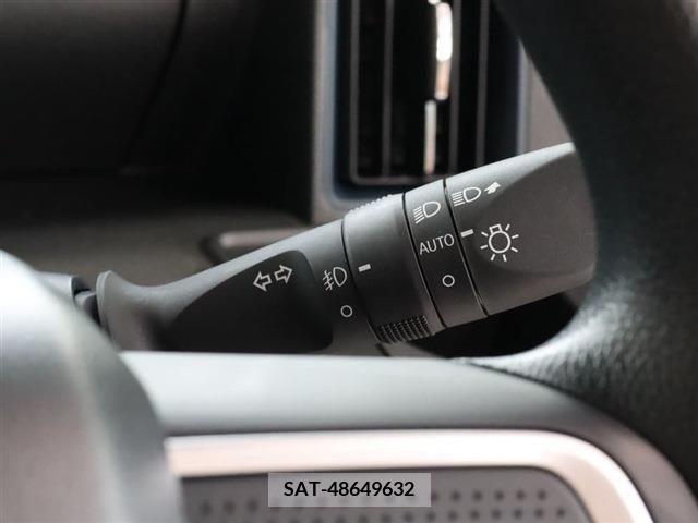 Daihatsu TANTO 2023-10 287081-27