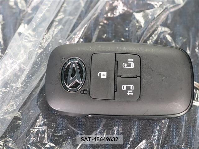 Daihatsu TANTO 2023-10 287081-15