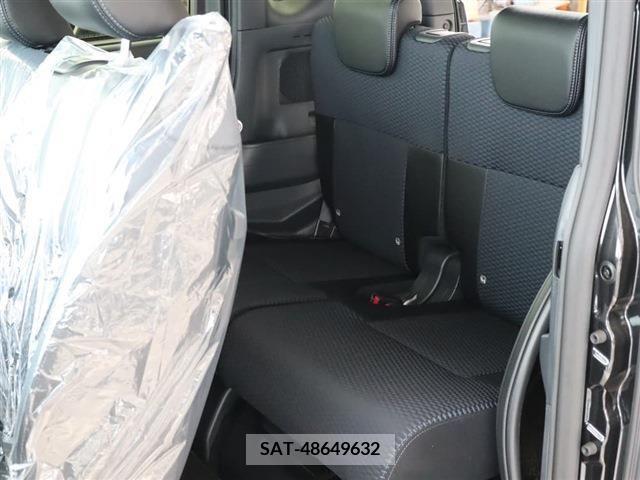Daihatsu TANTO 2023-10 287081-14