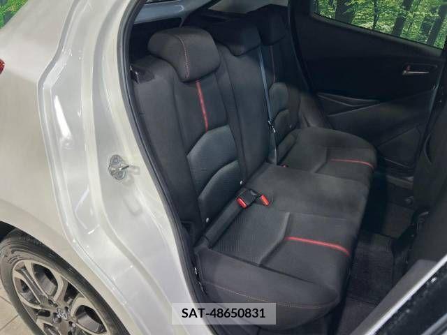 Mazda DEMIO 2015-04 329166-8