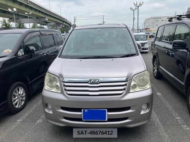 Toyota NOAH 2002-04 392840-0