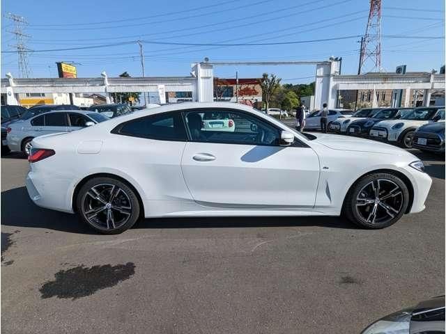 Bmw 4 SERIES 2022-09 27762-8