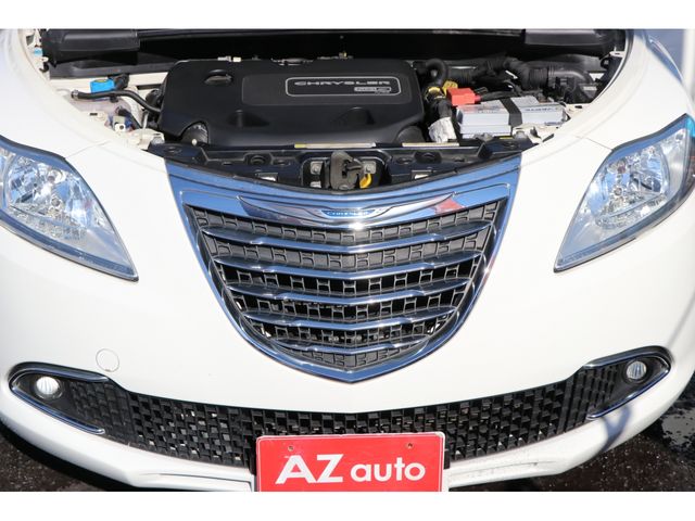 Chrysler YPSILON 2013-06 13462-17